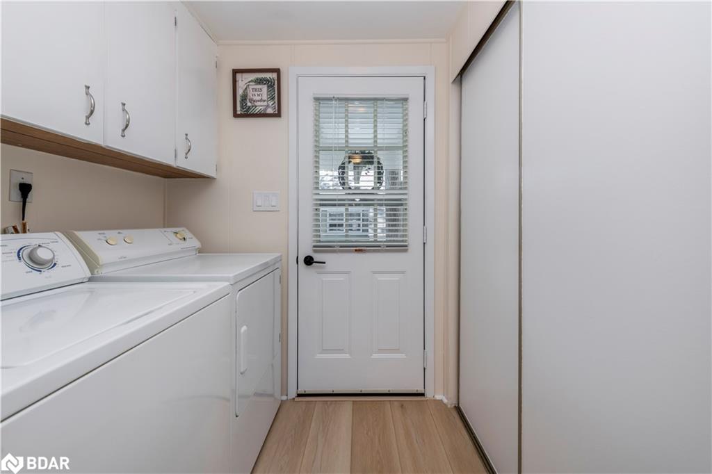 3 Carruthers Street N Property Photo 7