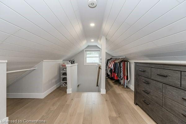 16 Maple Trail Property Photo 9