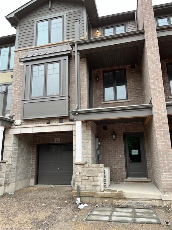 100 Hollywood Court Property Photo 1