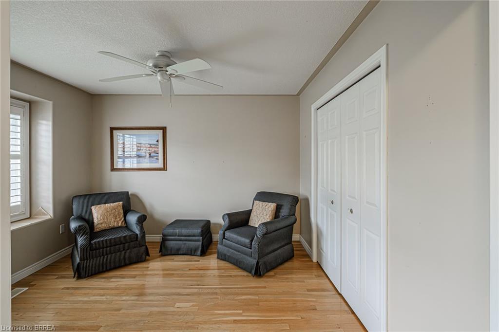 9-110 Somerset Road Property Photo 13