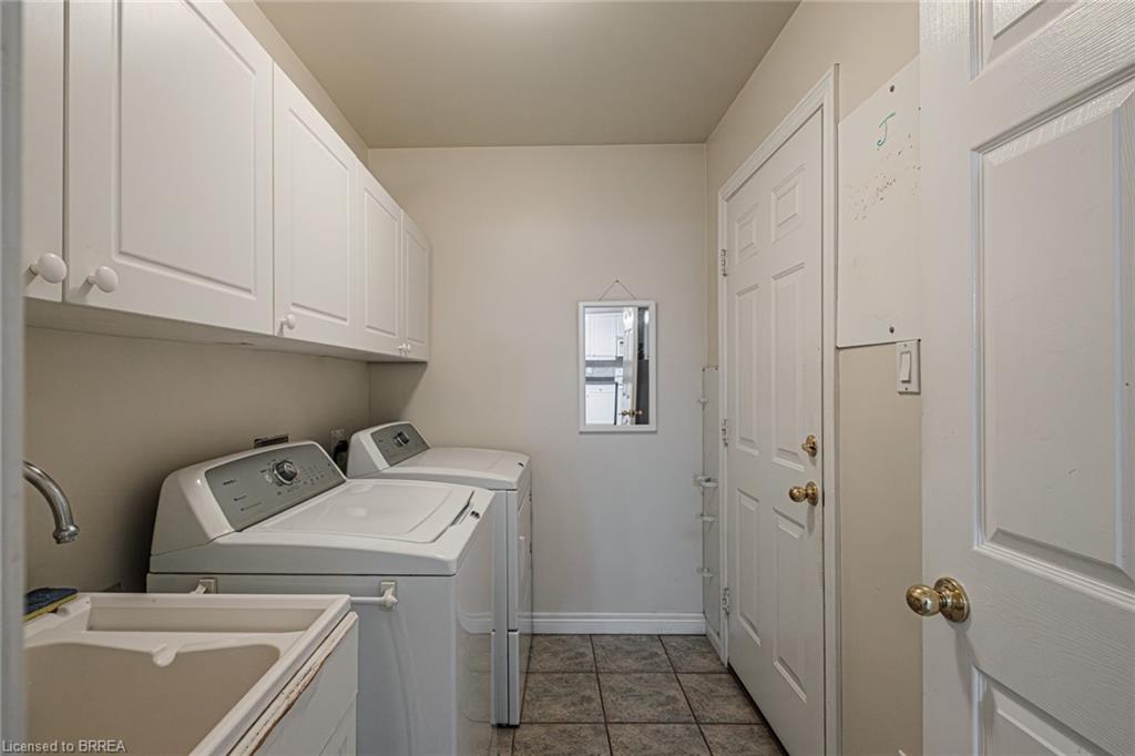 9-110 Somerset Road Property Photo 18