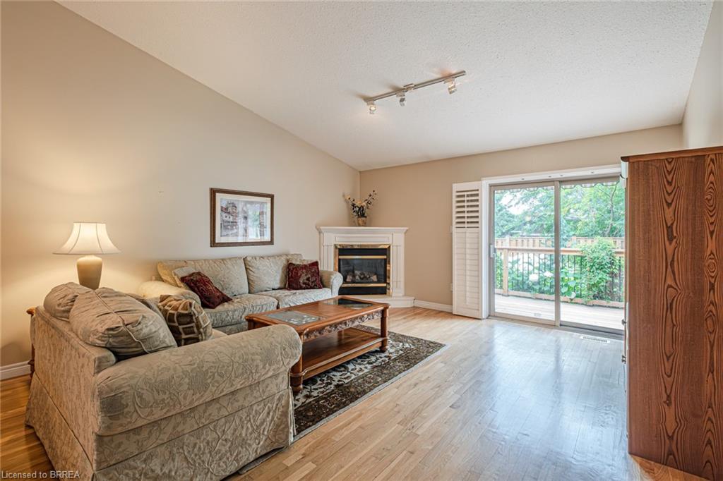 9-110 Somerset Road Property Photo 21