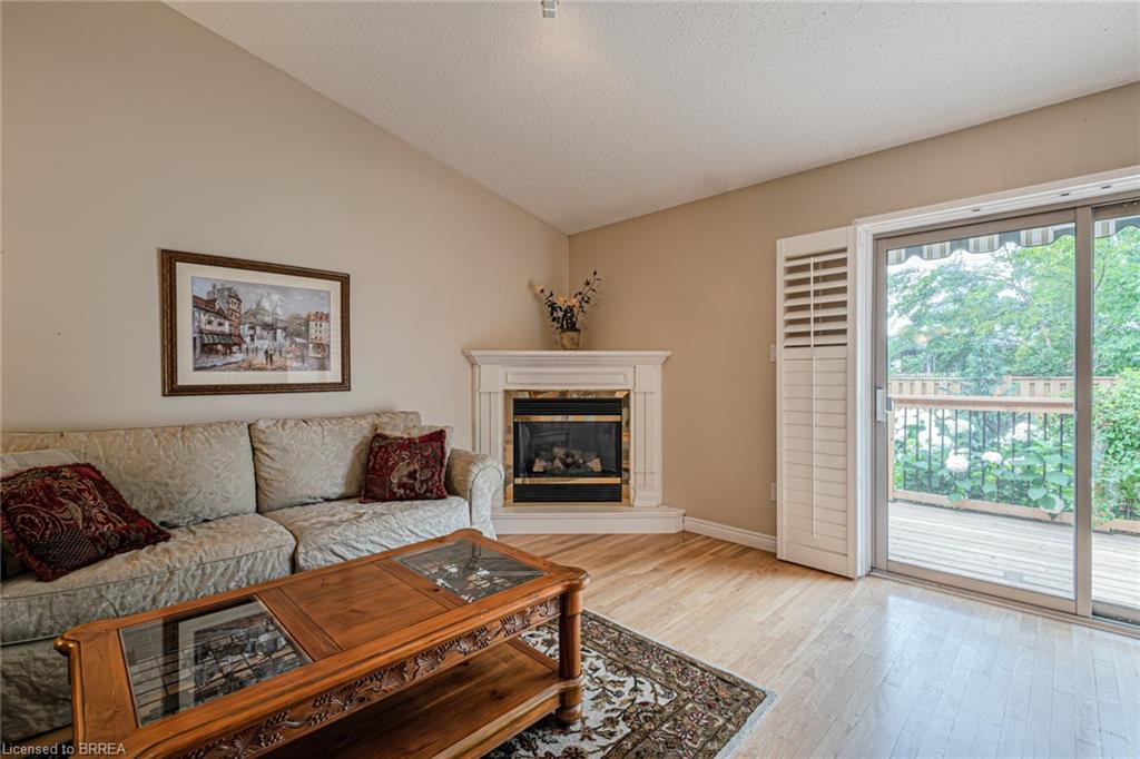 9-110 Somerset Road Property Photo 23