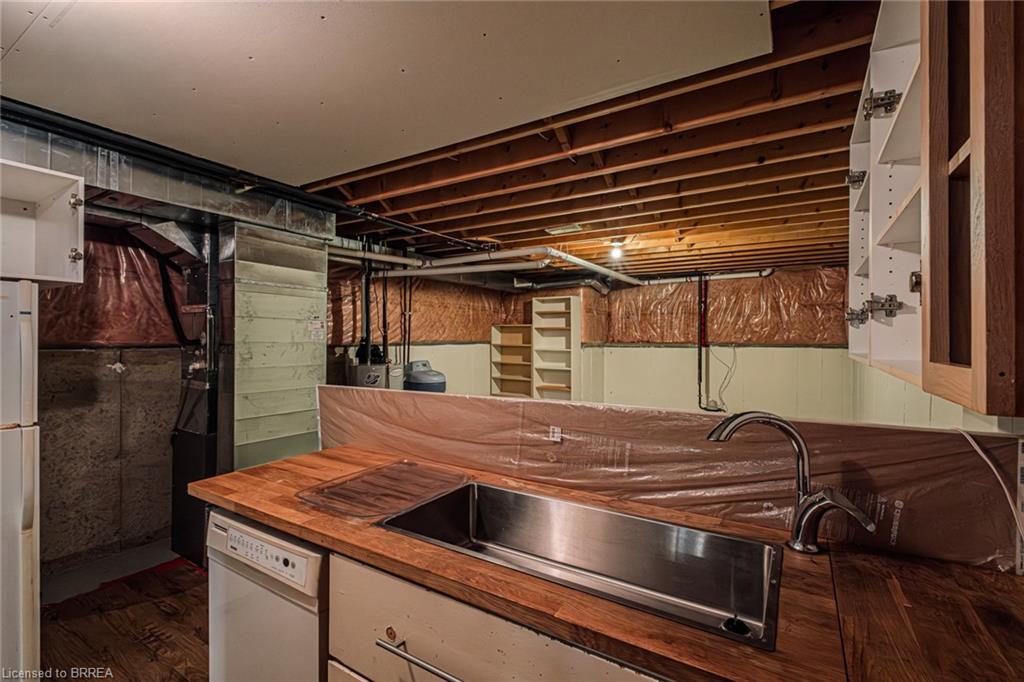 9-110 Somerset Road Property Photo 39