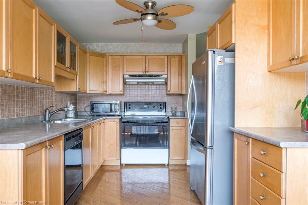 805-2000 Creekside Drive Property Photo 12