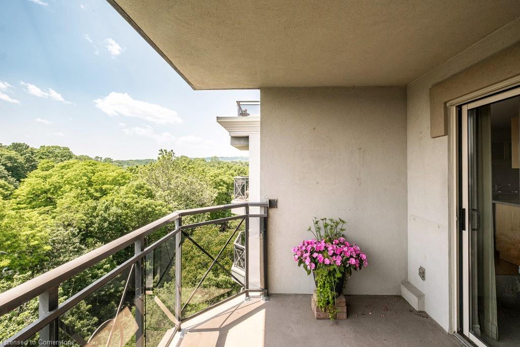 805-2000 Creekside Drive Property Photo 24