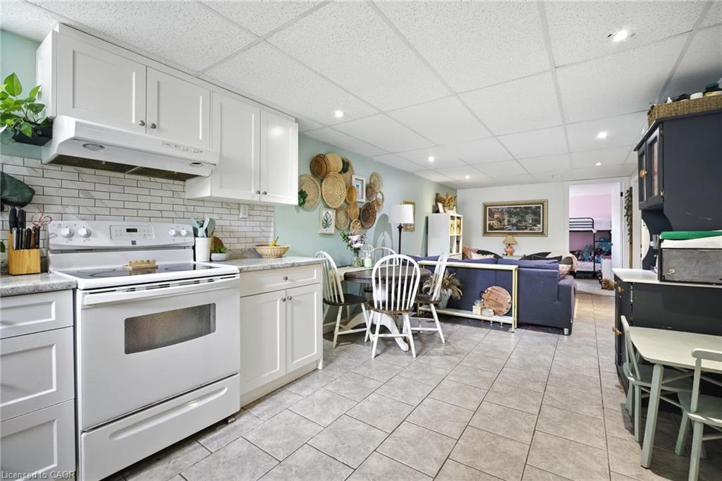 568 Barnaby Street Property Photo 24