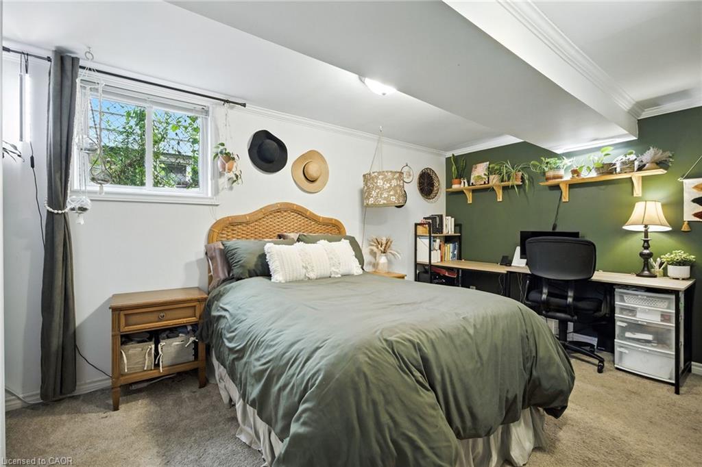 568 Barnaby Street Property Photo 31