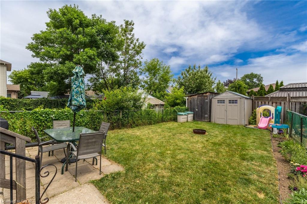 568 Barnaby Street Property Photo 34