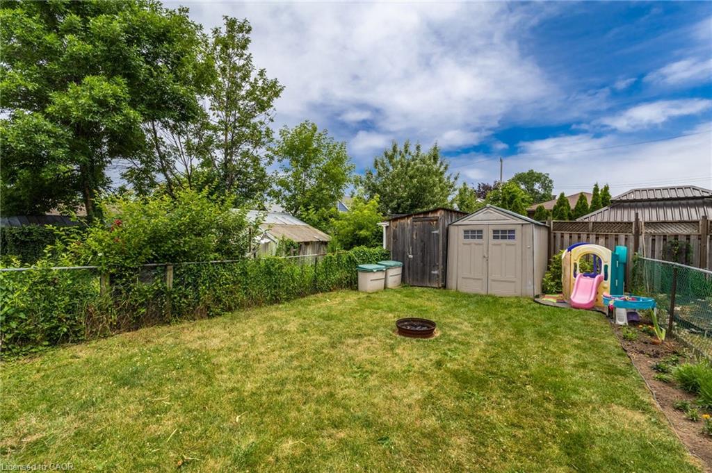 568 Barnaby Street Property Photo 35
