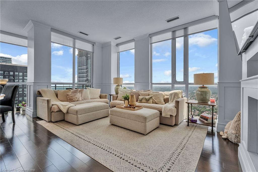 4070 Confederation Parkway Property Photo 4