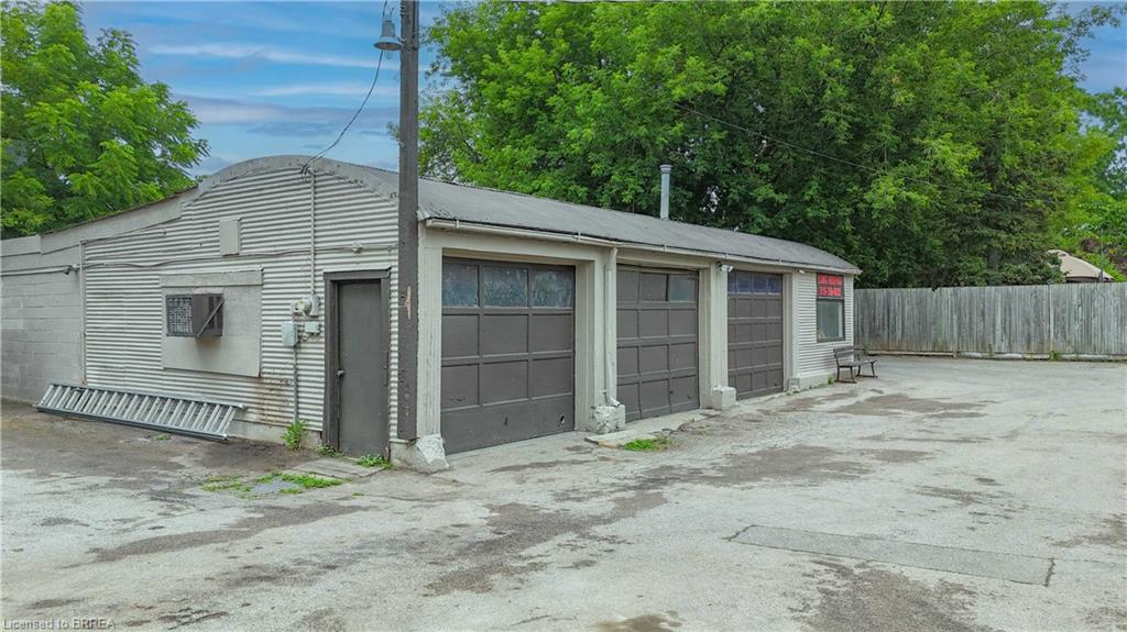 83 Walnut Street Property Photo 6