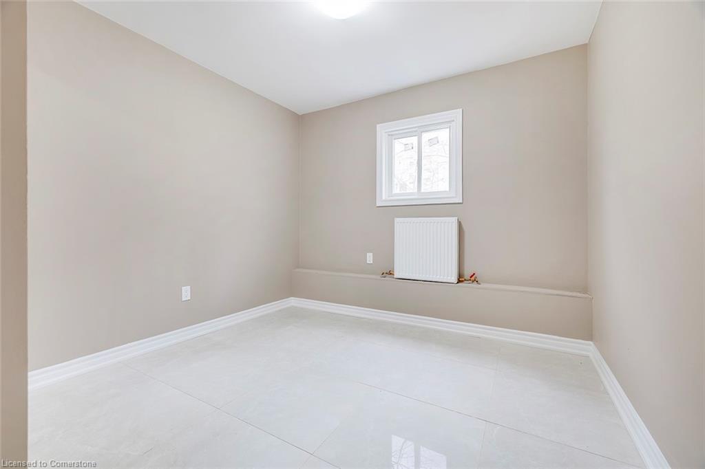457 King Street E Property Photo 10