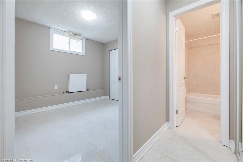 457 King Street E Property Photo 15