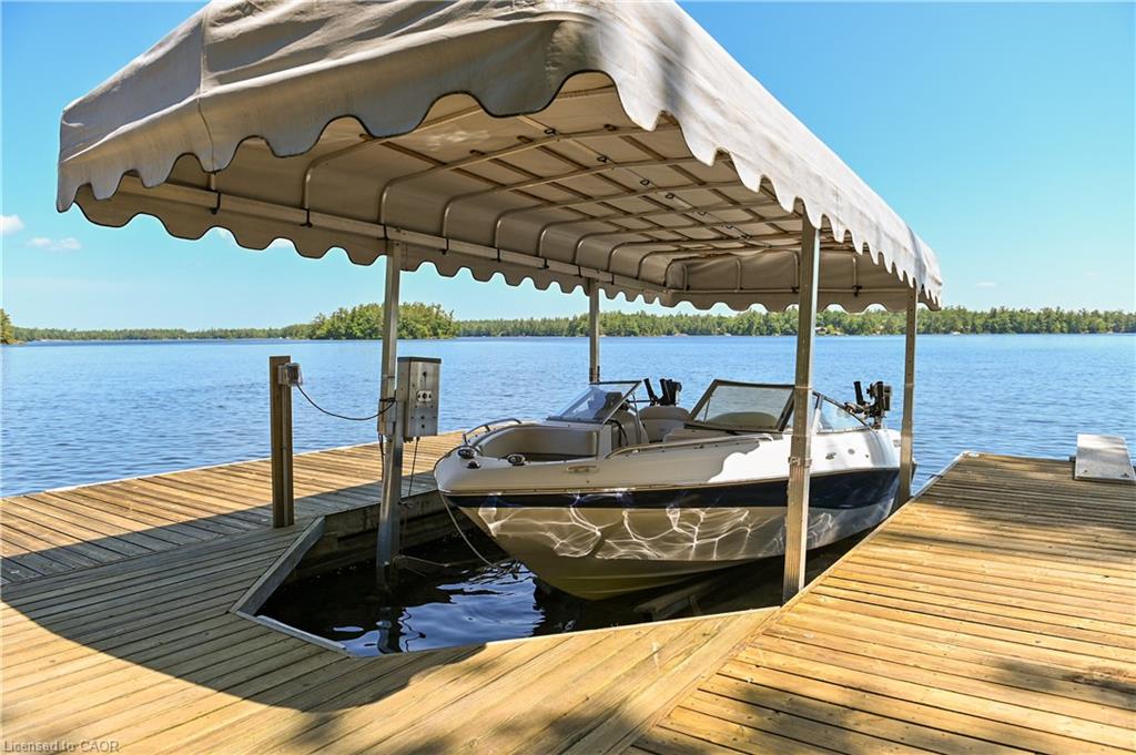 990 Haskett's Drive Property Photo 13