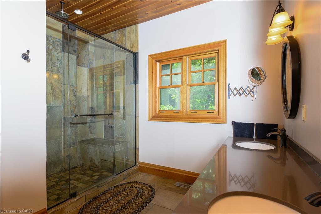 990 Haskett's Drive Property Photo 29