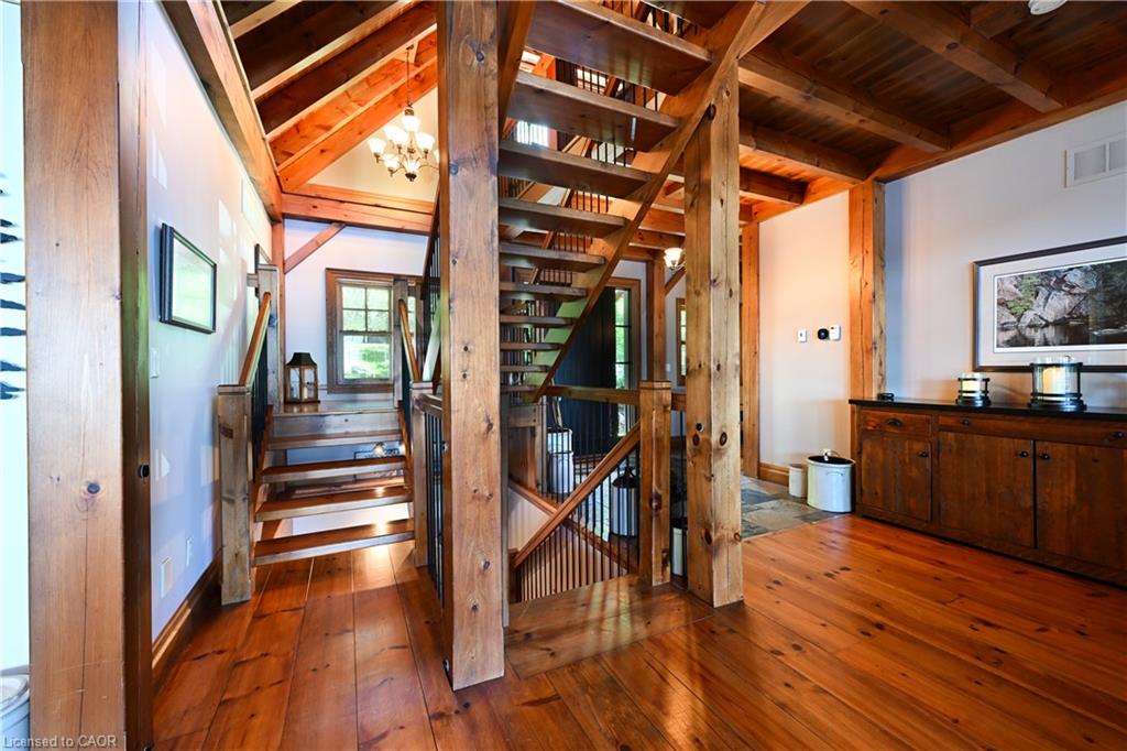 990 Haskett's Drive Property Photo 31