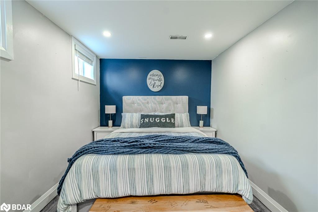 45 Ottaway Avenue Property Photo 17