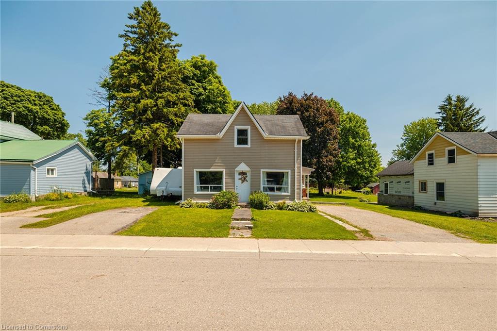 530 Wellington Street Property Photo 3