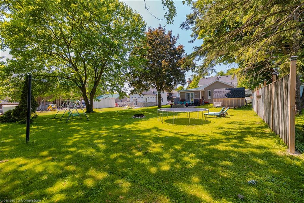 530 Wellington Street Property Photo 24