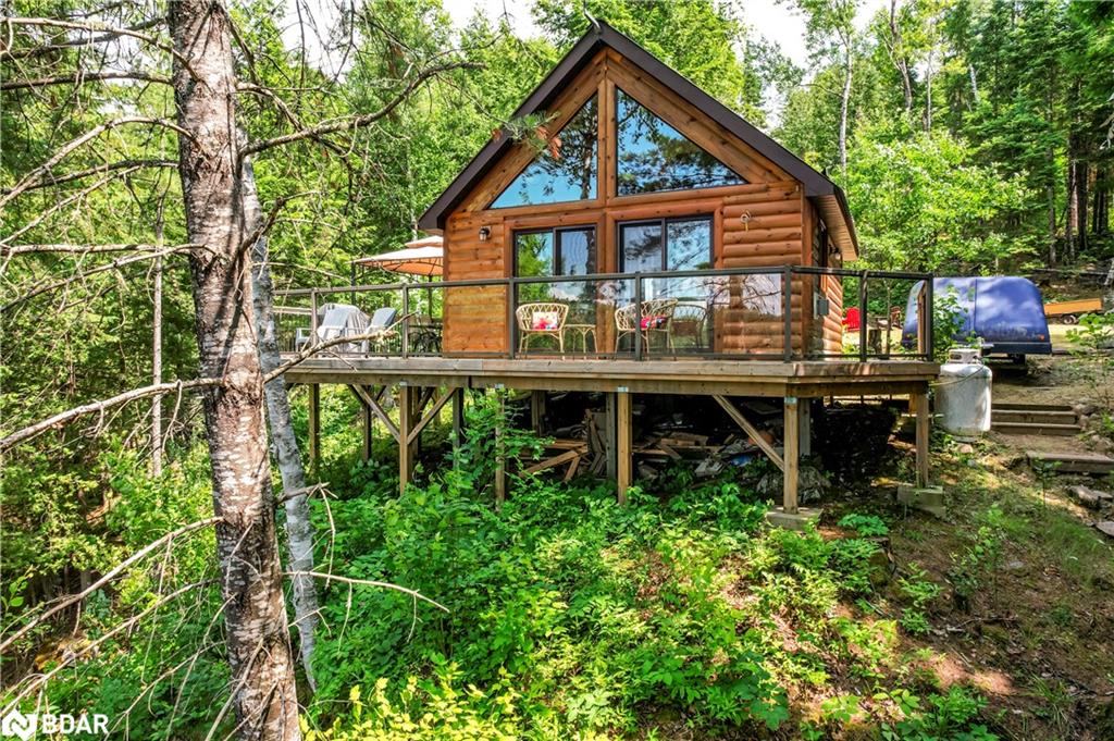 592 Moccasin Lake Road Property Photo 3