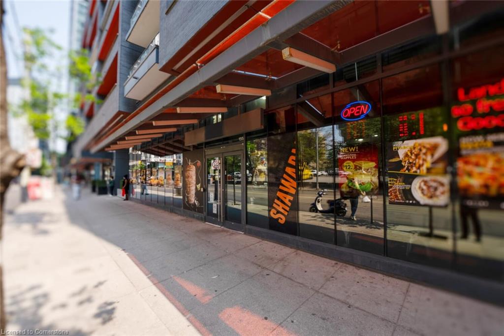 155 Dundas Street E Property Photo 2