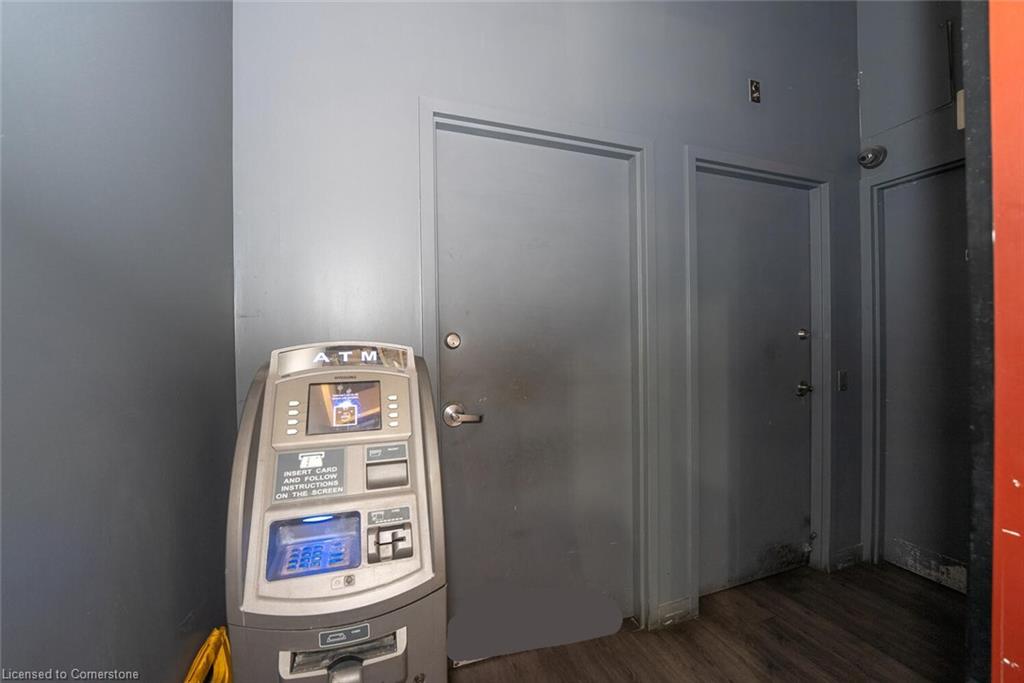 155 Dundas Street E Property Photo 12