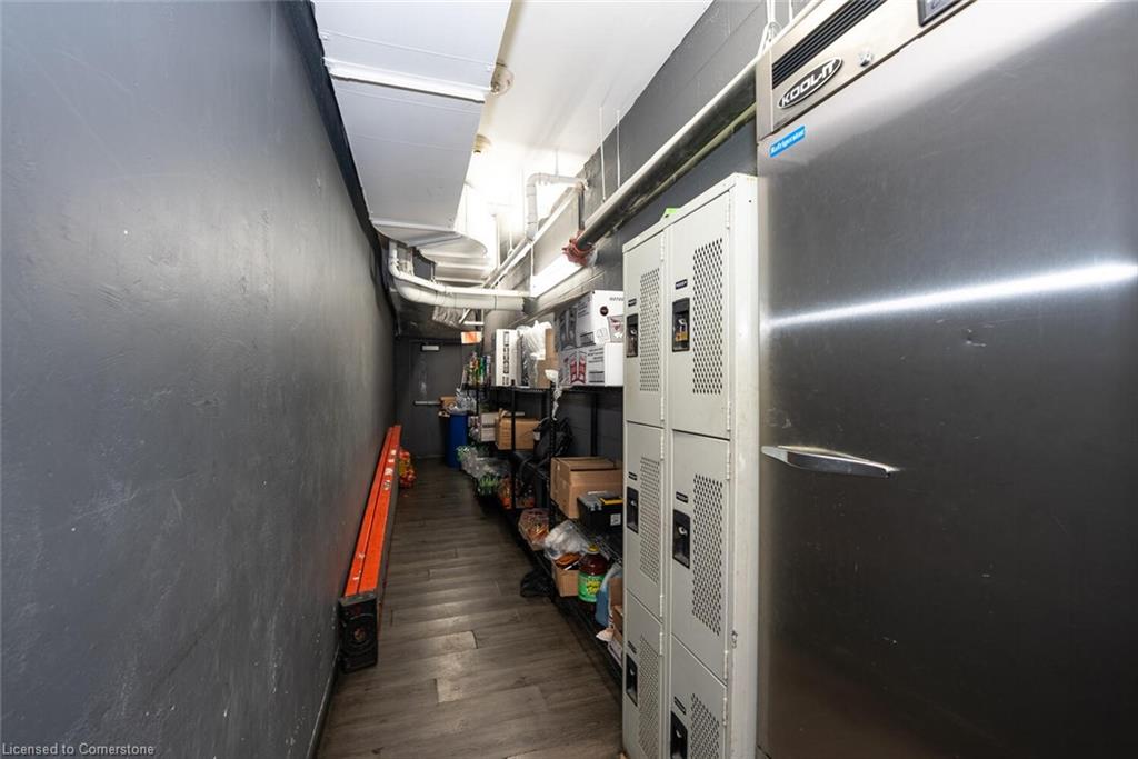155 Dundas Street E Property Photo 29