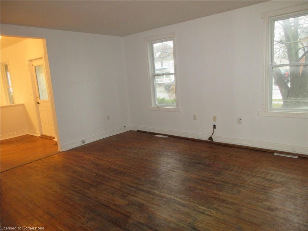 713 Cedar Street Property Photo 11