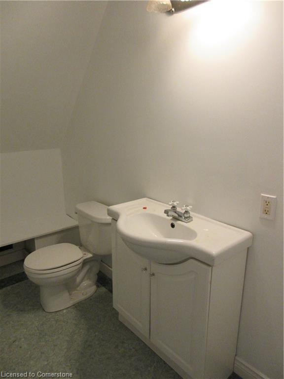 713 Cedar Street Property Photo 17