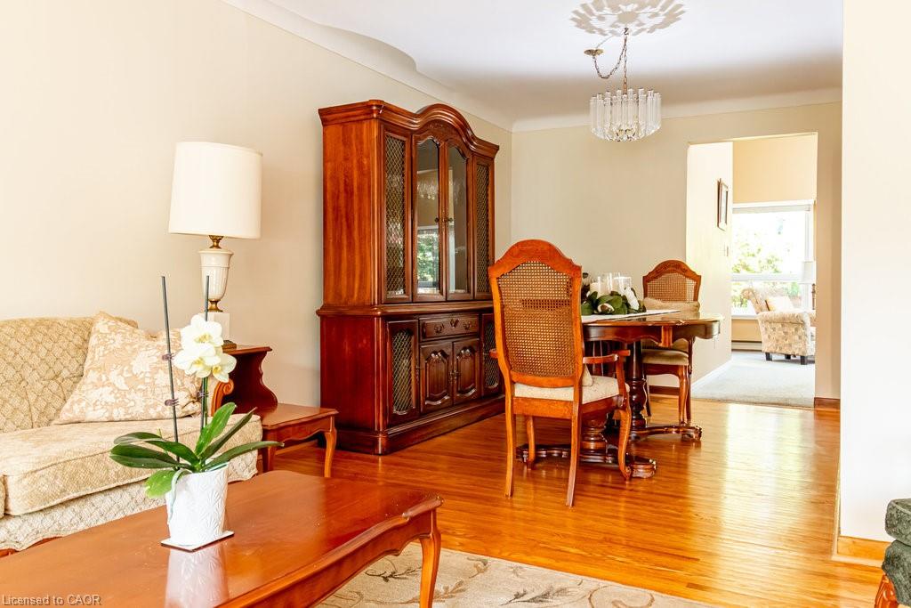 5195 Suncrest Road Property Photo 12