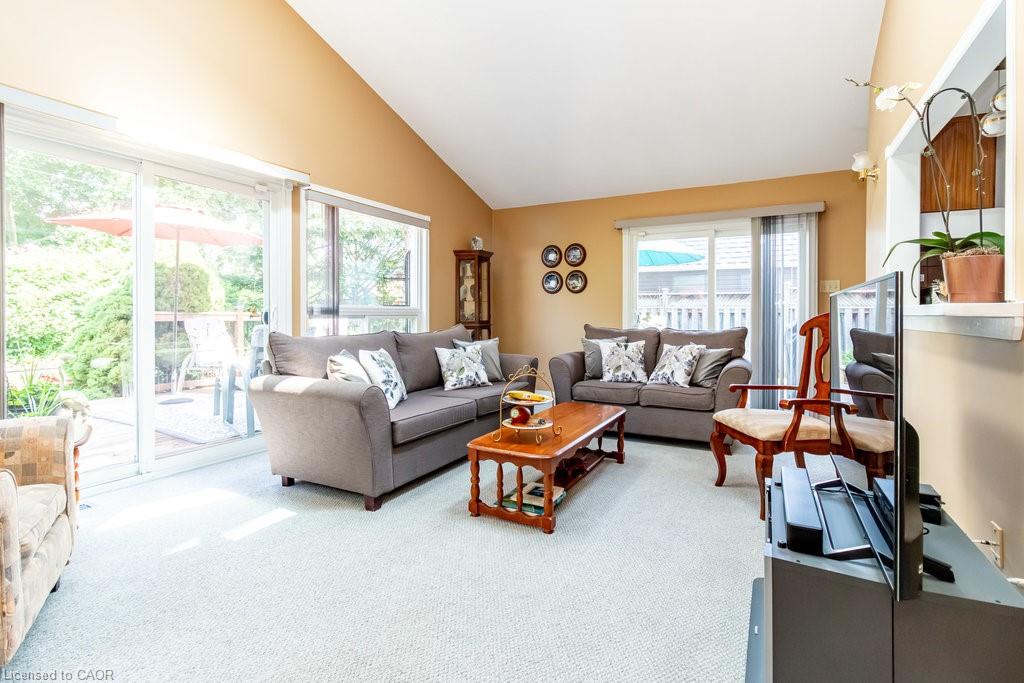 5195 Suncrest Road Property Photo 17