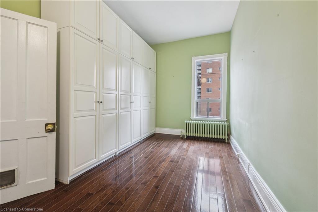 191 James Street S Property Photo 24