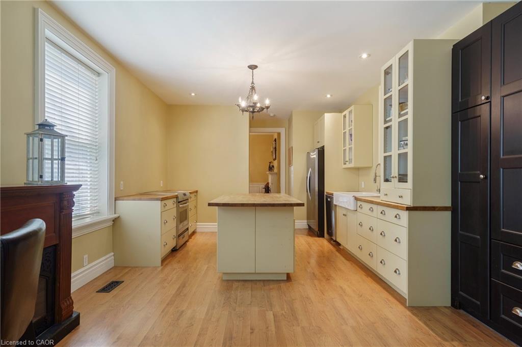 275 Cumberland Avenue Property Photo 11