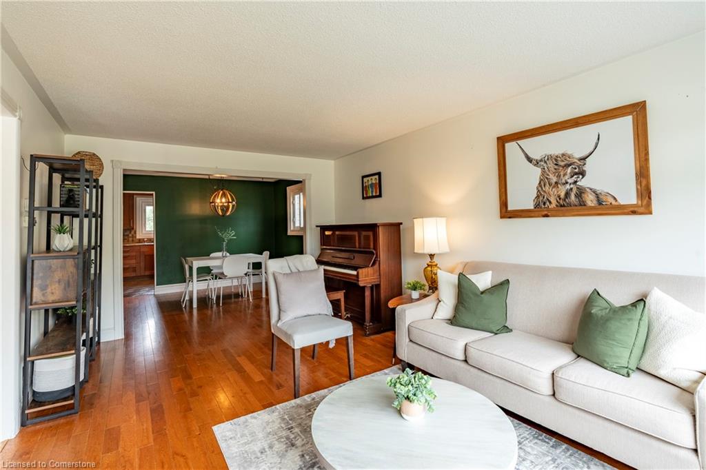 25 Forest Glen Court Property Photo 8