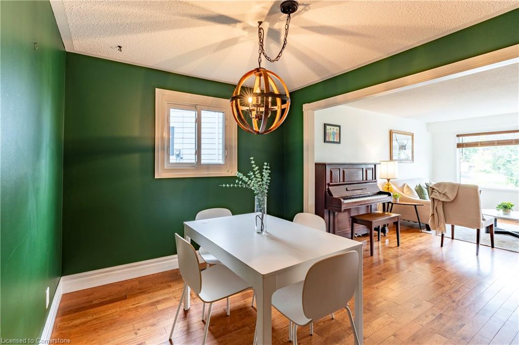25 Forest Glen Court Property Photo 14