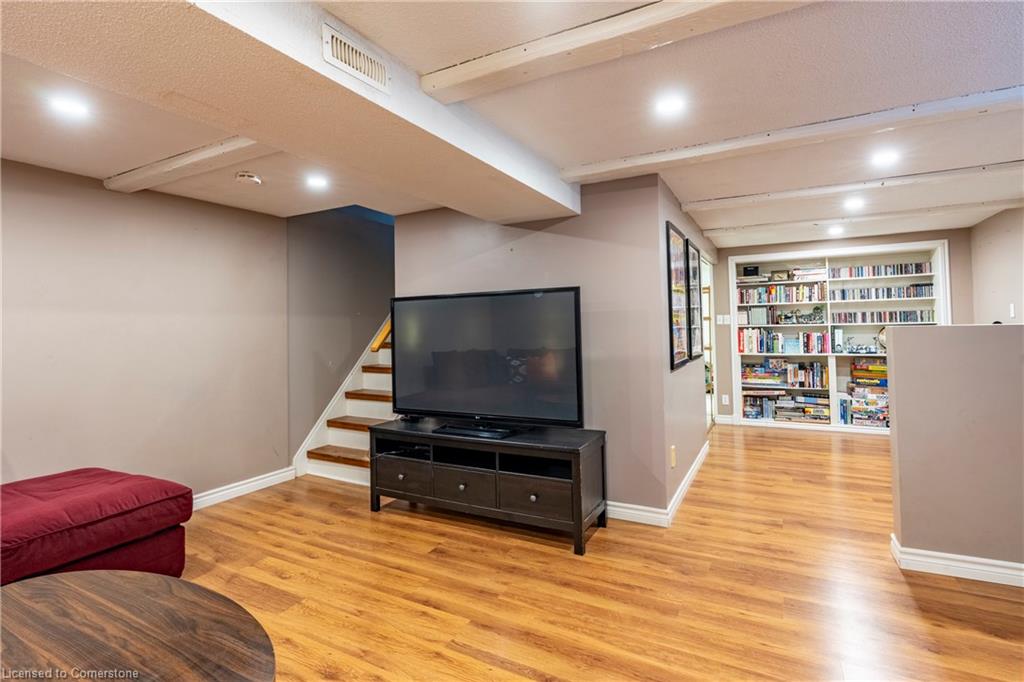 25 Forest Glen Court Property Photo 37