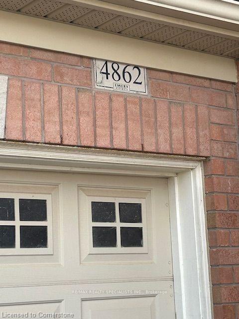 4862 Thomas Alton Boulevard Property Photo 1