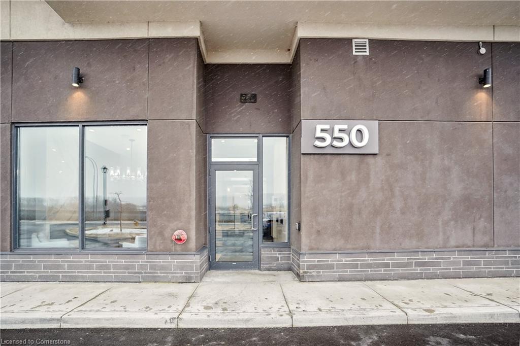 309-550 North Service Road Property Photo 3