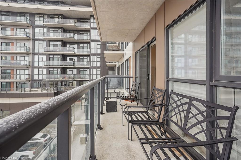 309-550 North Service Road Property Photo 24