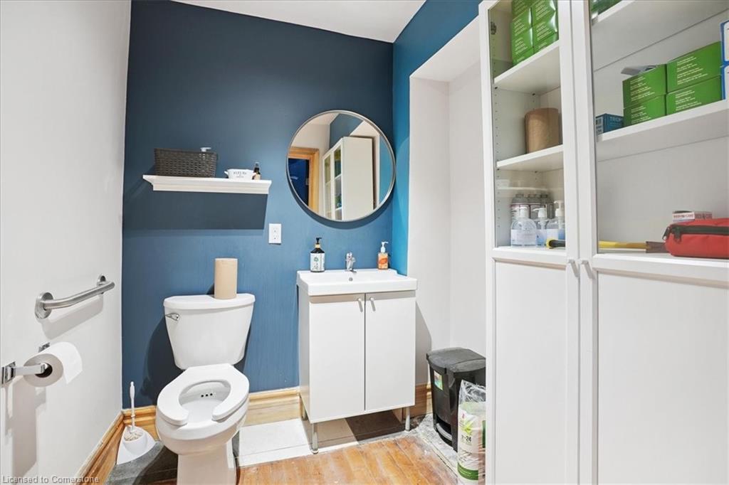 659 Barton Street E Property Photo 18