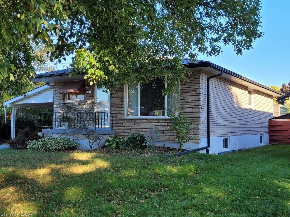 25 Greeningdon Drive Property Photo 1