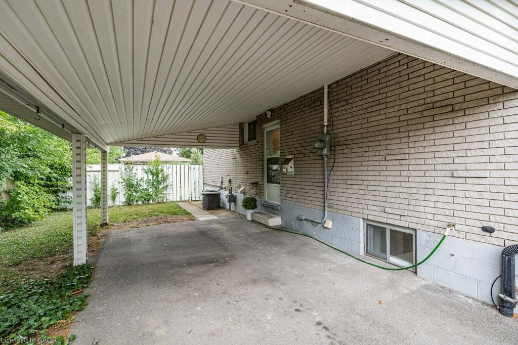 25 Greeningdon Drive Property Photo 2