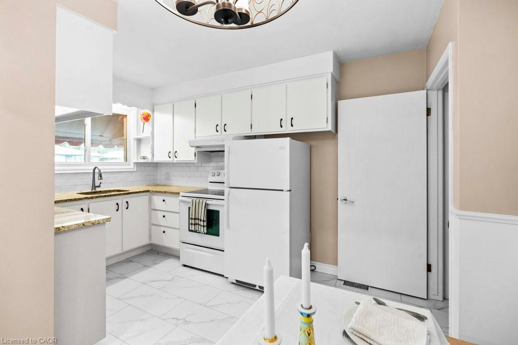 25 Greeningdon Drive Property Photo 8