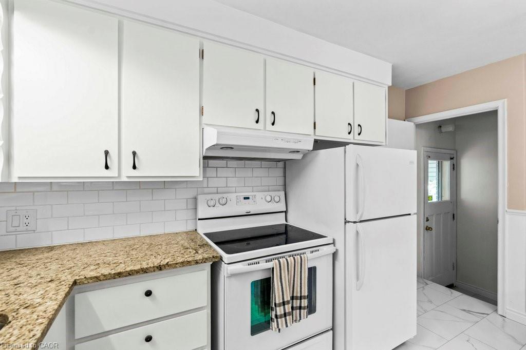 25 Greeningdon Drive Property Photo 9