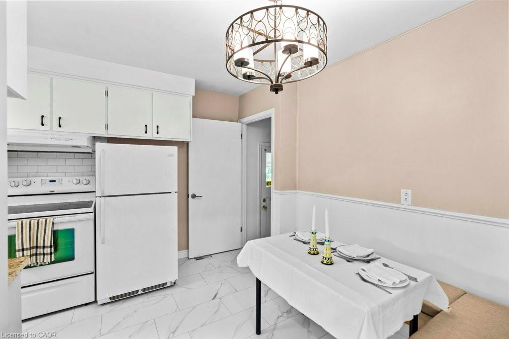 25 Greeningdon Drive Property Photo 11