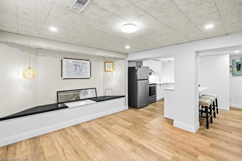 25 Greeningdon Drive Property Photo 27