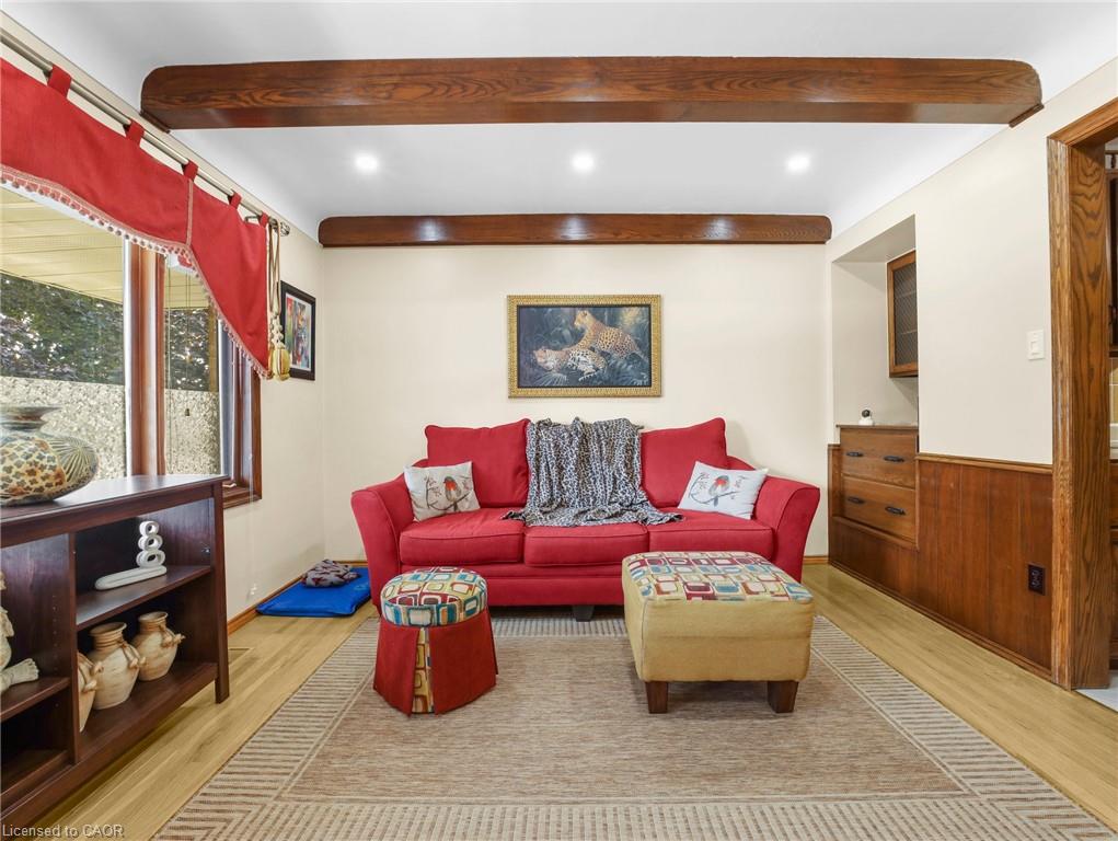 43 Rowanwood Avenue Property Photo 8