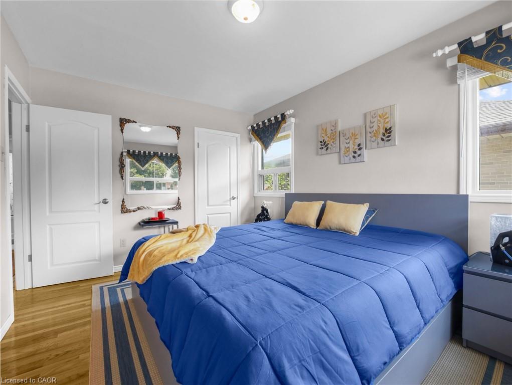 43 Rowanwood Avenue Property Photo 18