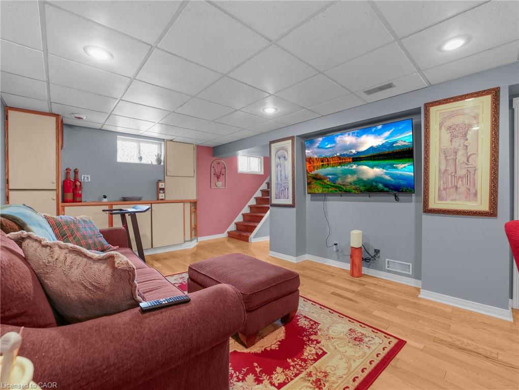 43 Rowanwood Avenue Property Photo 25